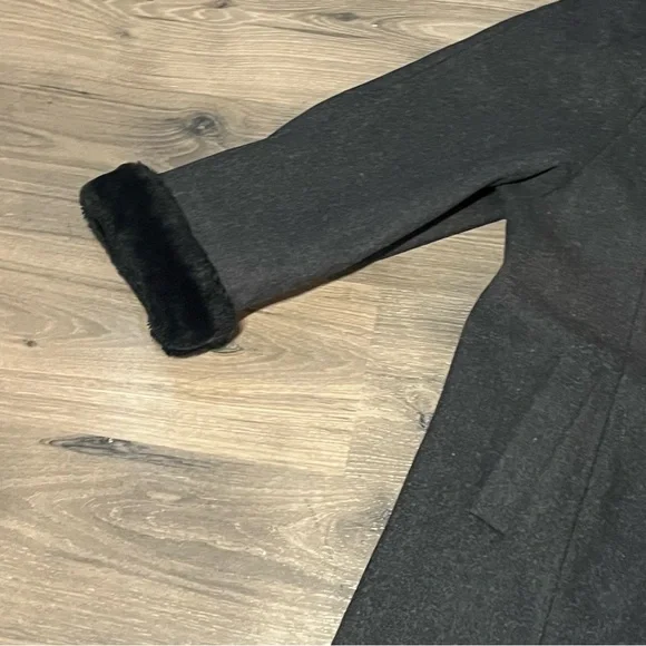 Donny Brook Womens Trench Coat Sz 14P Gray 100% Wool Lined Faux Fur Pocket - Picture 10 of 15